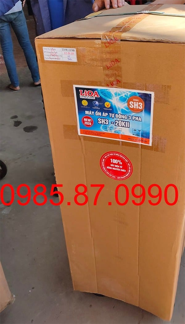Ổn áp LiOA 20KVA 3 pha SH3-20K II 2